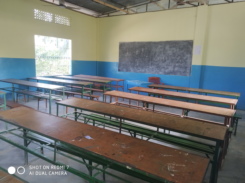 DAFFODIL ENGLISH HIGH SCHOOL